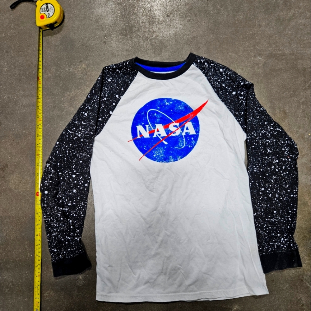 NASA shirt kids size xl
